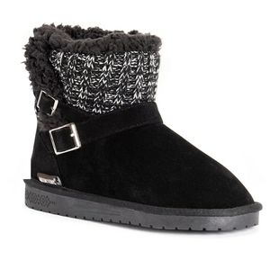 MUK LUKS Alyx Water Resistant Boots Booties Black Grey White New with Tags